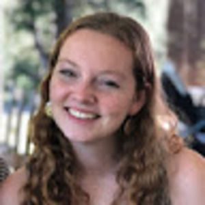 Meet your Posher, Elise